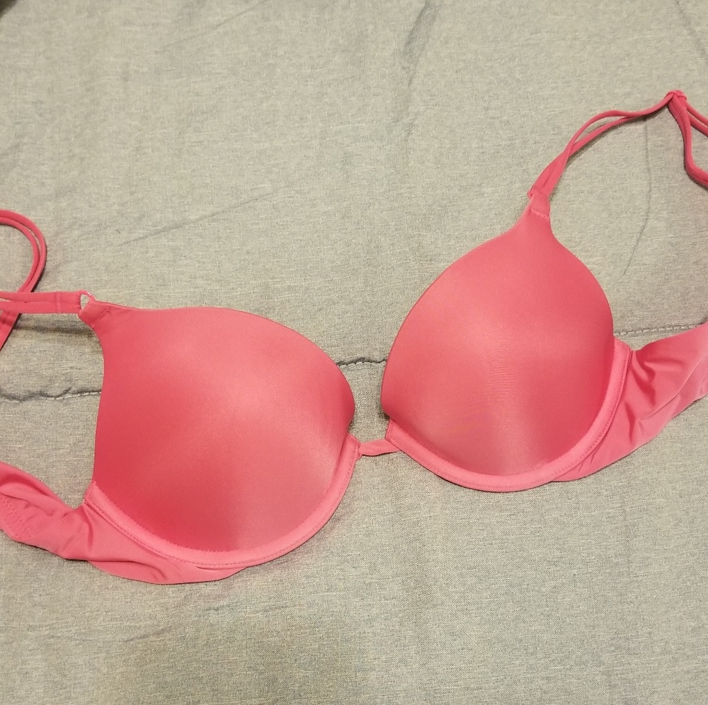 Pretty In Pink Bra!!! - Picture 3 of 5